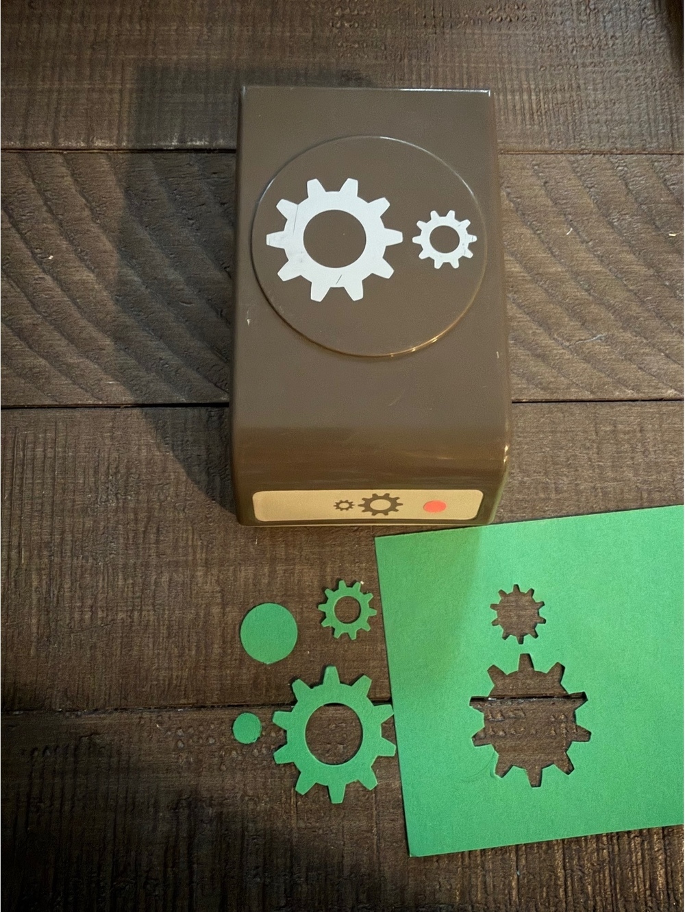 Stampin’ Up Gear Wheels Steampunk Shape Punch